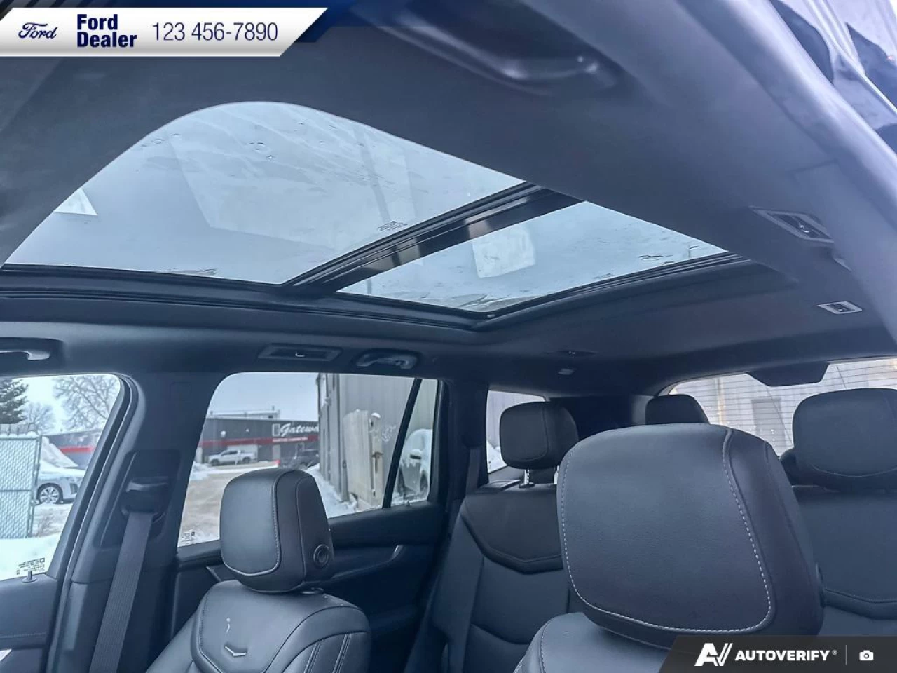 2022 Cadillac XT6 Luxury Image principale