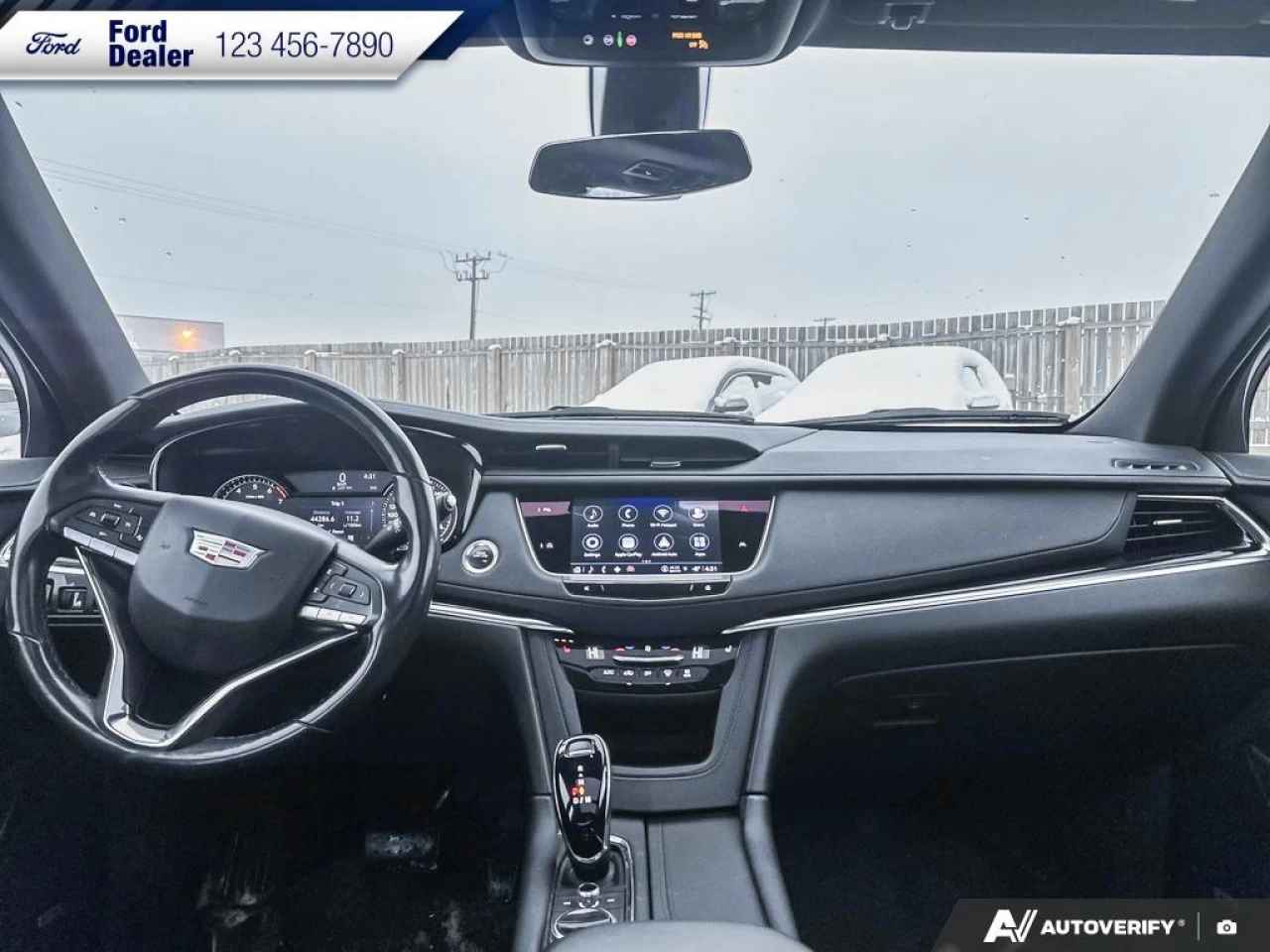 2022 Cadillac XT6 Luxury Image principale