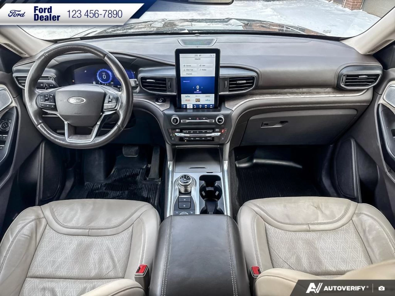 2020 Ford Explorer Platinum Image principale